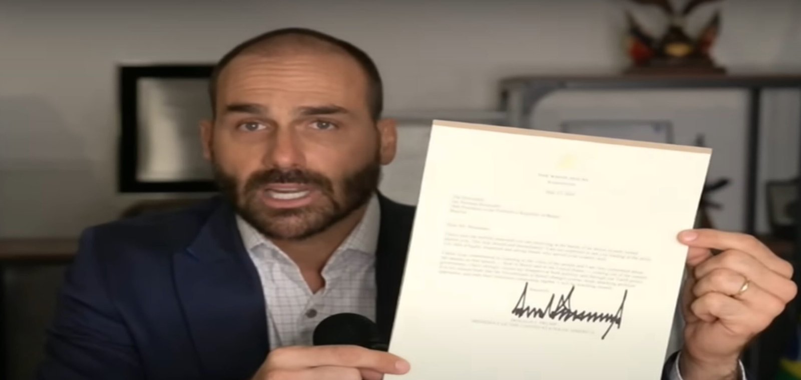 Eduardo Bolsonaro pede à Câmara autorização para cumprir mandato dos Estados Unidos - Imagem do artigo original