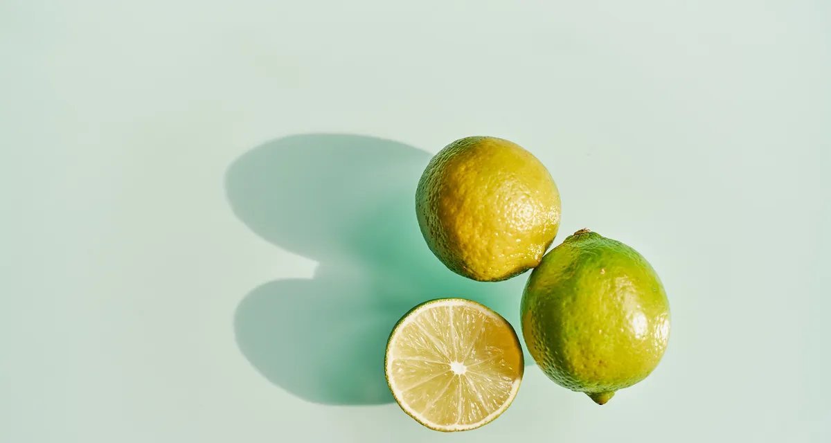 Técnica preserva sabor e aumenta rendimento ao espremer limão - Imagem do artigo