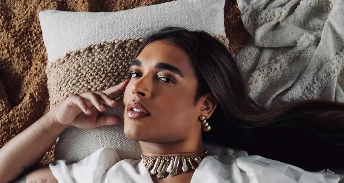 Drag queen Sheyla Christina viraliza ao satirizar arquitetura nas redes sociais - Imagem do artigo