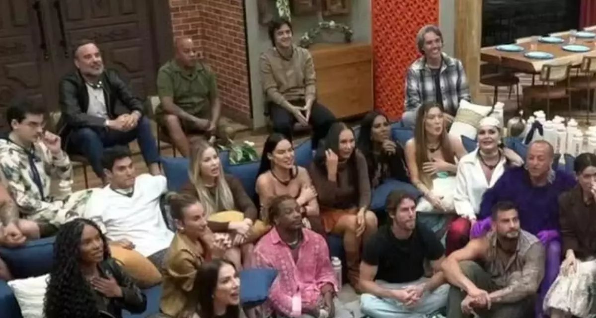 A Fazenda 17 lança enquete para eleger participante favorito entre 24 peões e dois infiltrados - Imagem do artigo