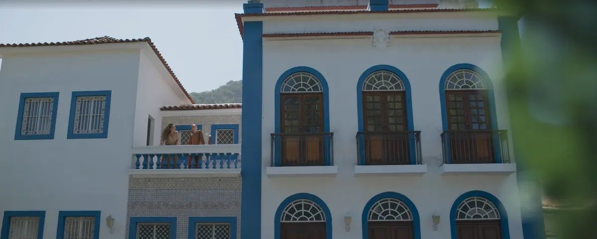 Casarão que abrigará exposição de Heleninha Roitman em Vale Tudo funciona como crematório de animais - Imagem do artigo