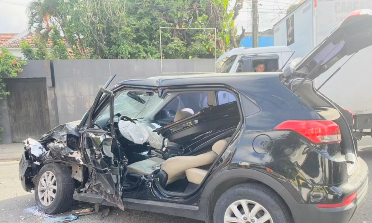 Irmã de Gil do Vigor sofre grave acidente de carro e diz ter “nascido de novo” - Imagem do artigo