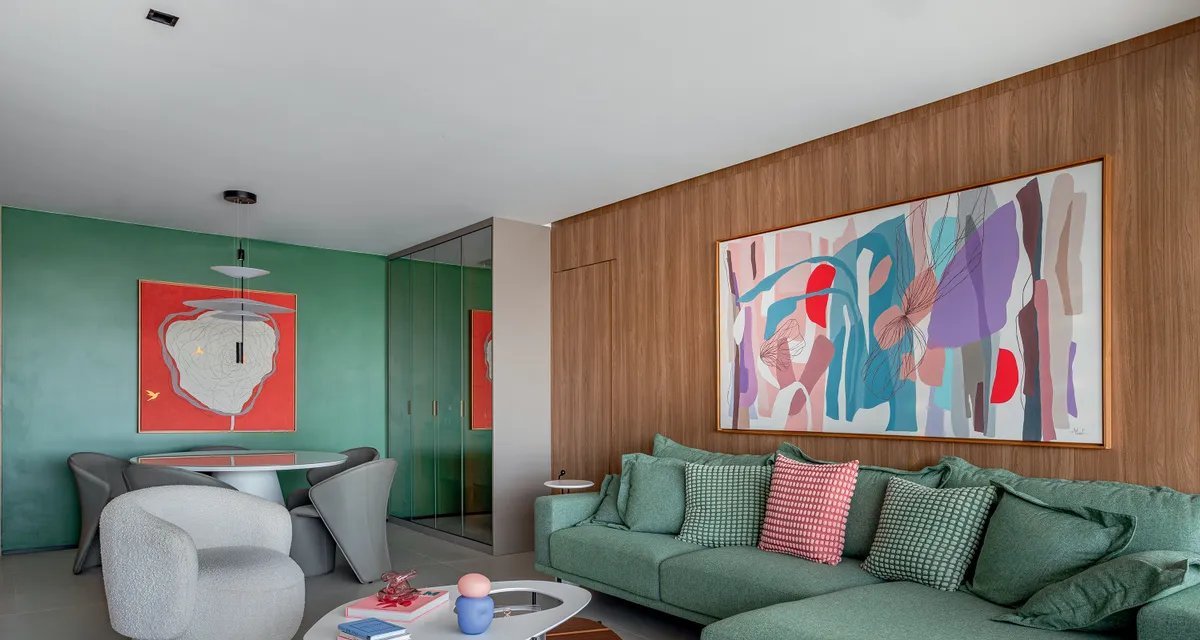 Projeto em Salvador aposta na combinação de azul e verde em apartamento de 157 m² - Imagem do artigo