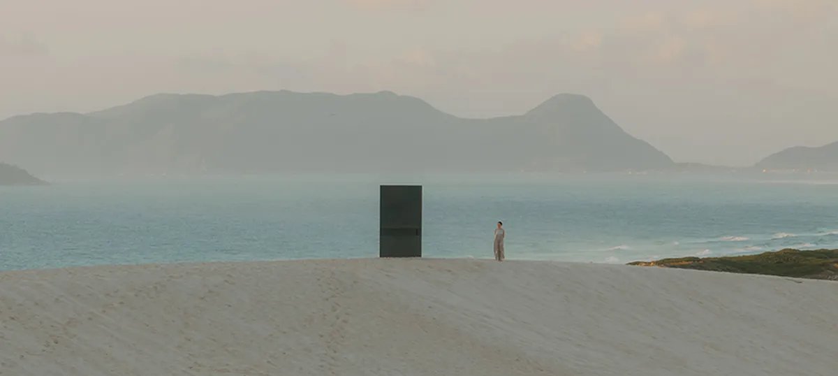 Florense apresenta coleção Inside com portas e painéis personalizáveis e design atemporal - Imagem do artigo