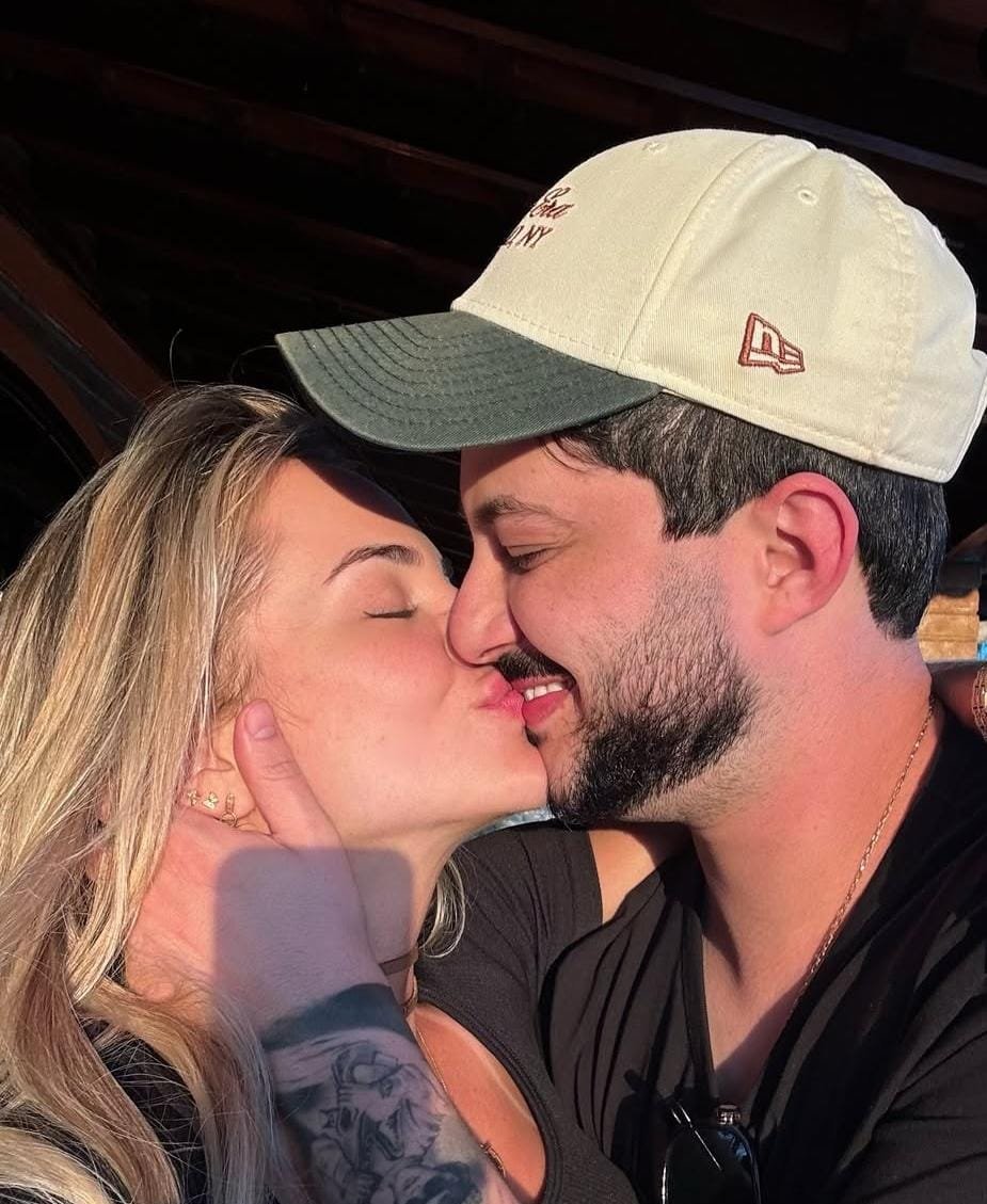 Gabi Martins comenta namoro à distância com Matheus Fidelis e revela foco no Carnaval 2026 - Imagem do artigo