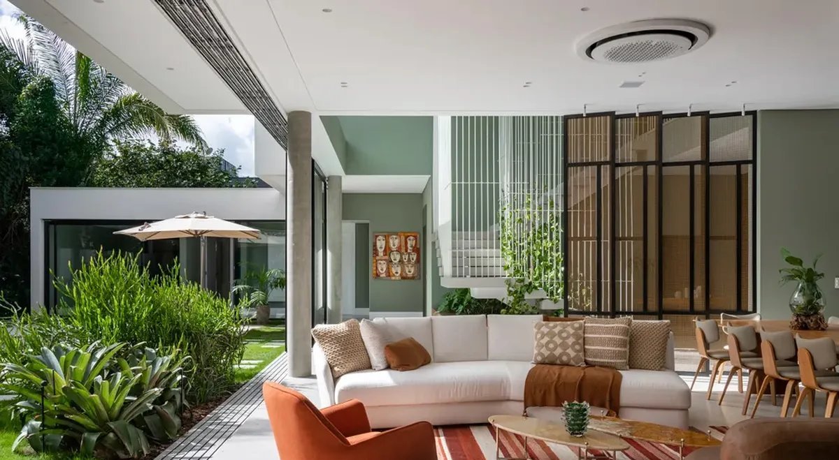 Explosão de cores, luxo habitável e outras 7 tendências de decoração devem seguir fortes em 2026 - Imagem do artigo
