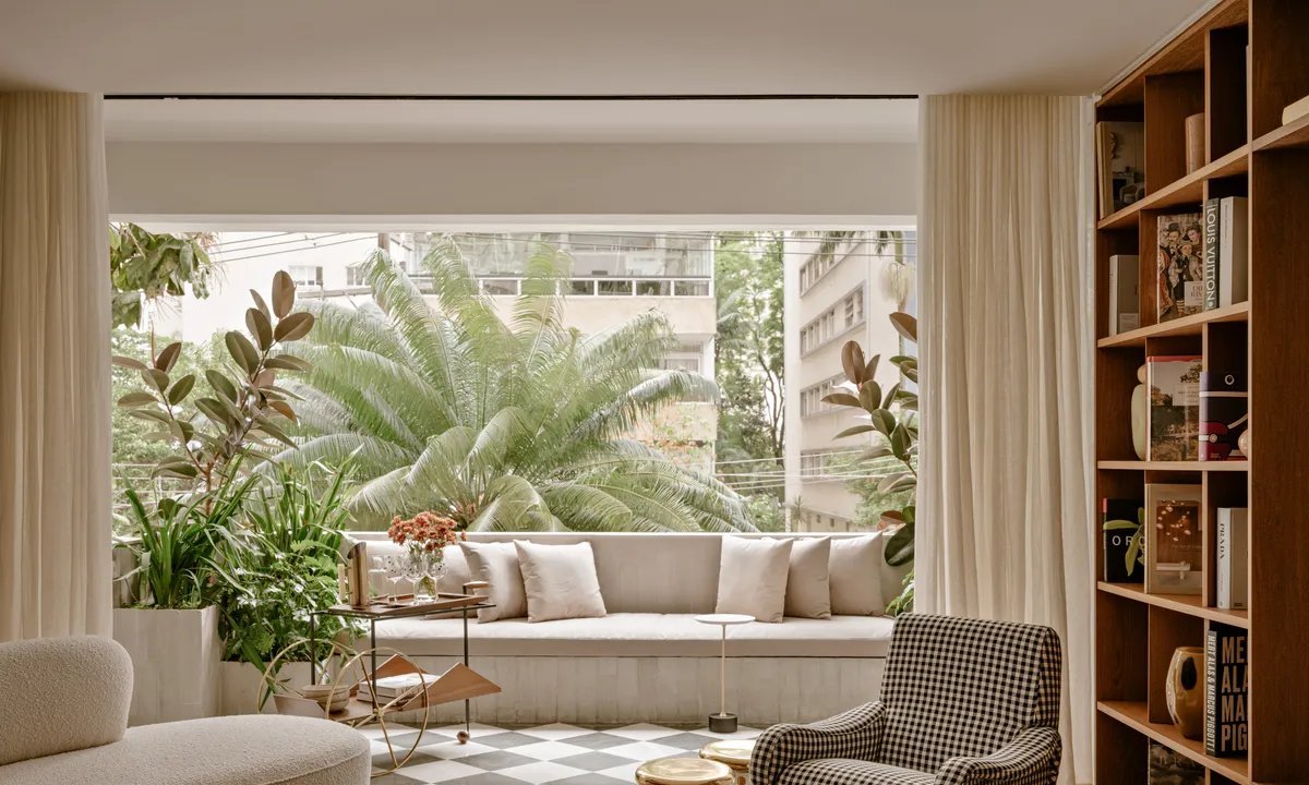 Apartamento de 180 m² nos Jardins destaca bar central, arcos e piso xadrez - Imagem do artigo