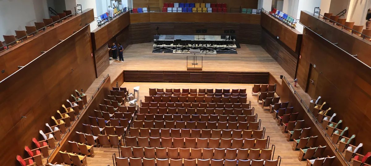 Heliópolis inaugura Teatro Baccarelli, primeira sala de concertos em favela do mundo - Imagem do artigo