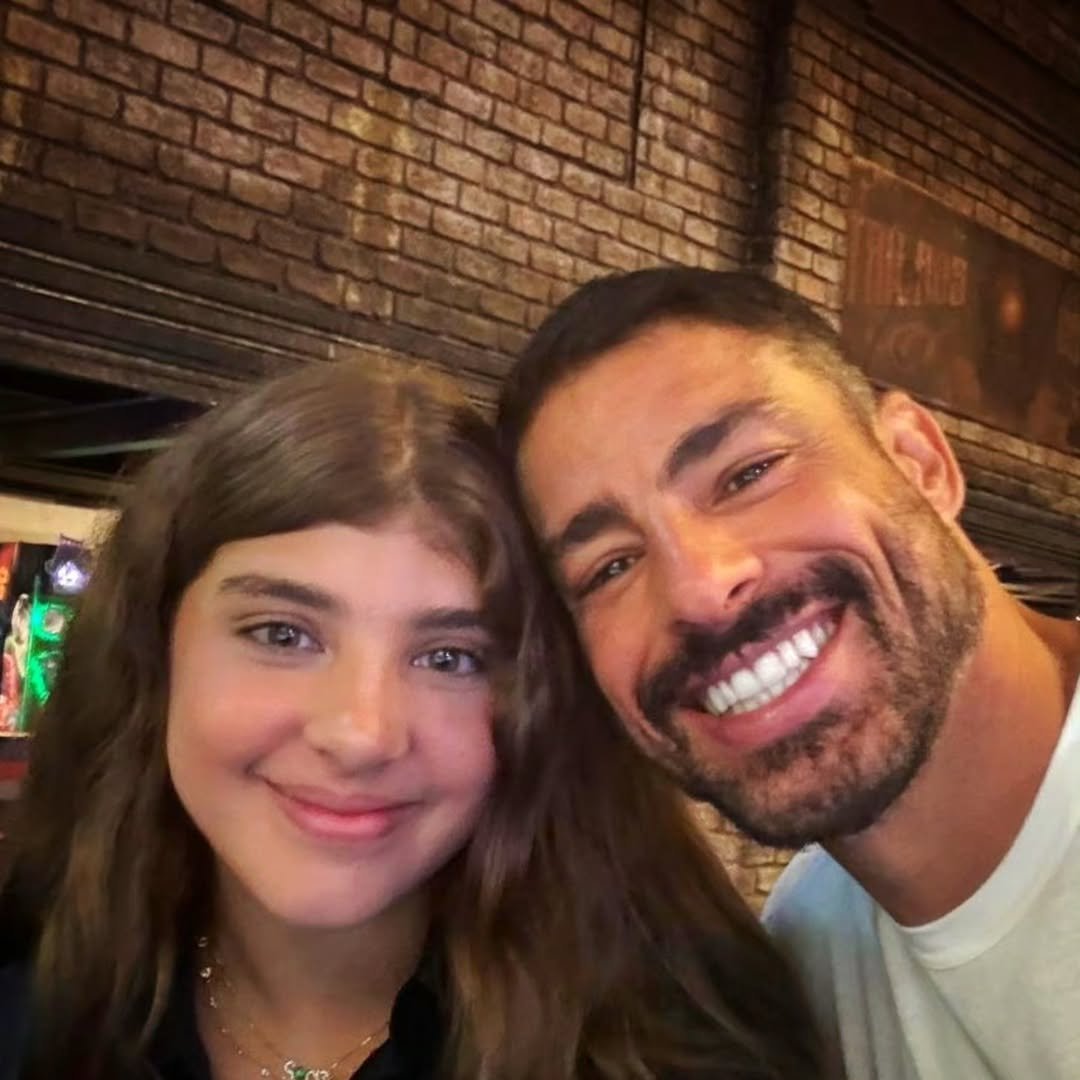 Cauã Reymond lembra turbulências da infância e exalta relação com a filha Sofia - Imagem do artigo