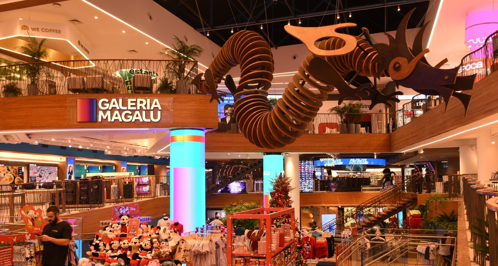 Galeria Magalu inaugura megaloja no Conjunto Nacional com teatro, café e mostra da Pinacoteca - Imagem do artigo