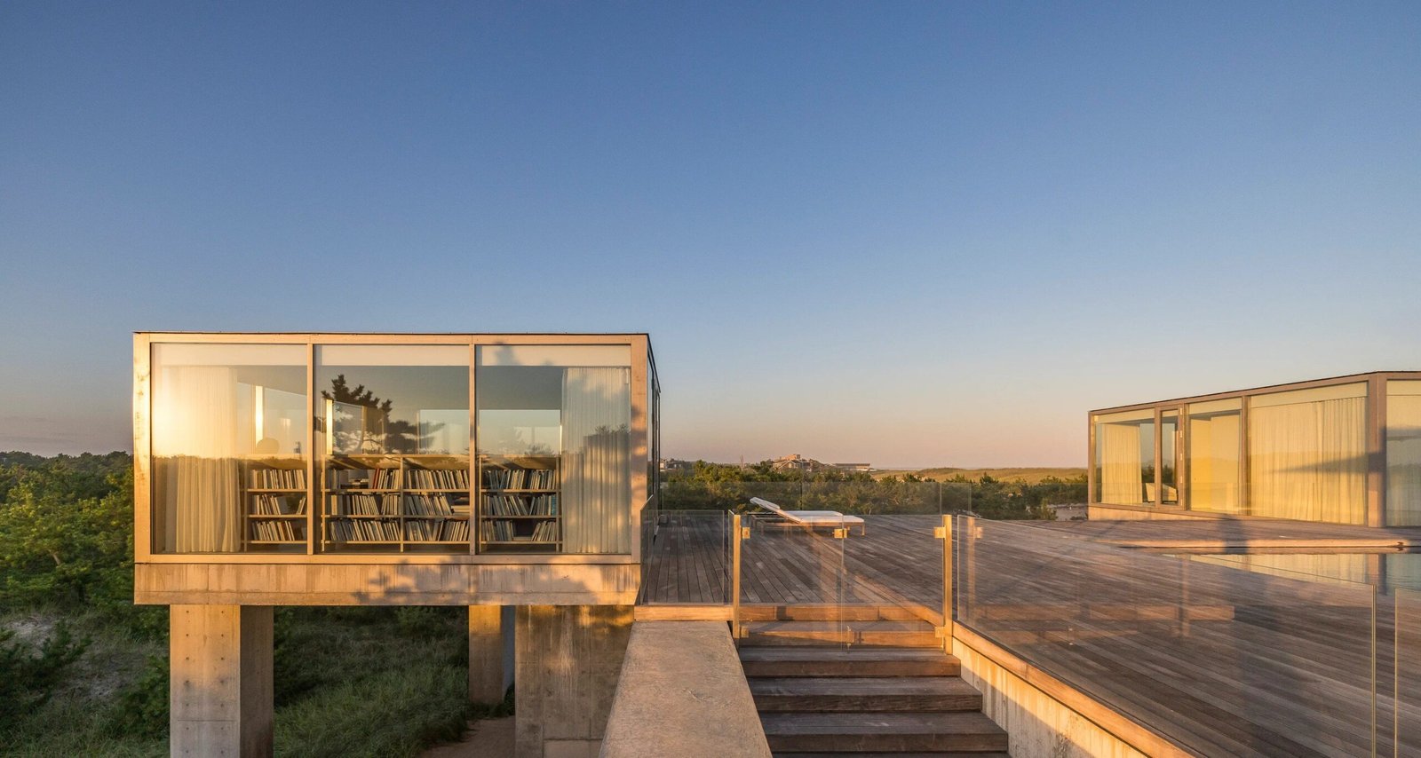 Mansão de vidro em Hamptons é colocada à venda por US$ 43,5 milhões - Imagem do artigo