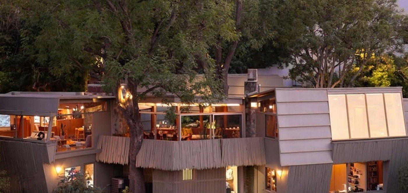 Casa angular projetada por Rudolph Schindler em Los Angeles é colocada à venda por R$ 35,9 milhões - Imagem do artigo